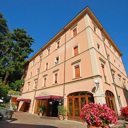 Hotel Alla Rocca Conference y Restaurante Bazzano Exterior foto